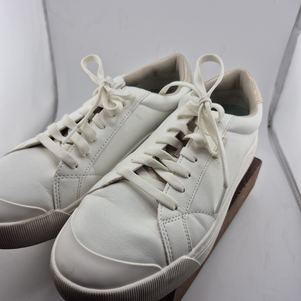 Dr. Scholl's White and Gold Athletic Shoes